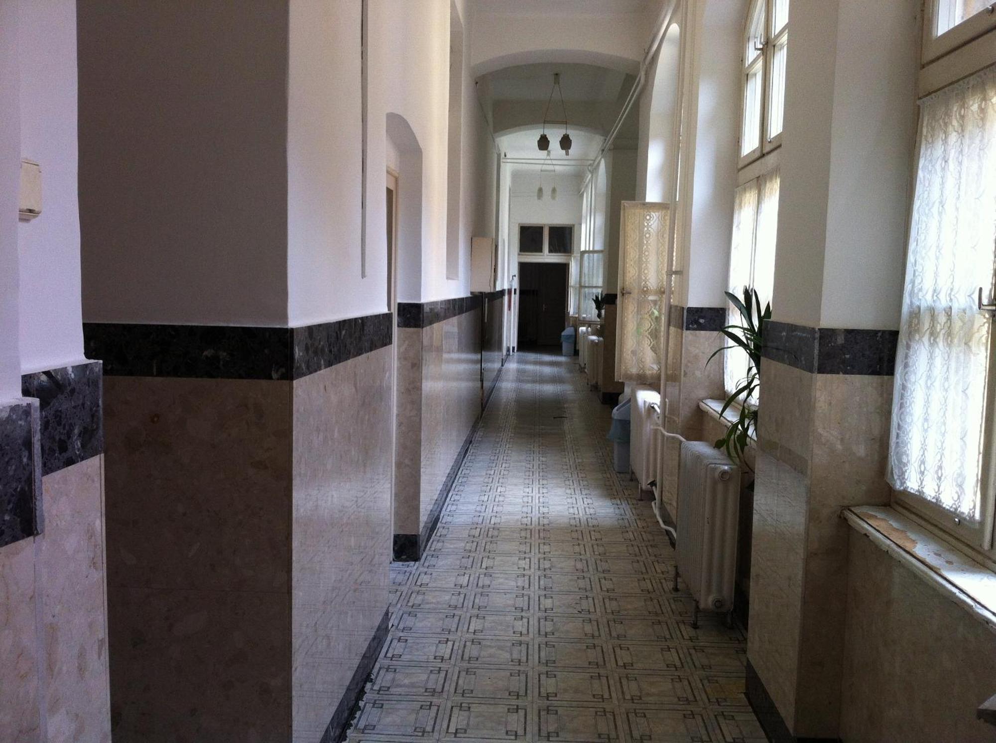 Season Hostel 2 บูดาเปสต์ ภายนอก รูปภาพ